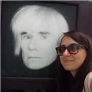 studentessa laureanda in lettere moderne offre aiuto compiti per studenti scuole elementari e medie